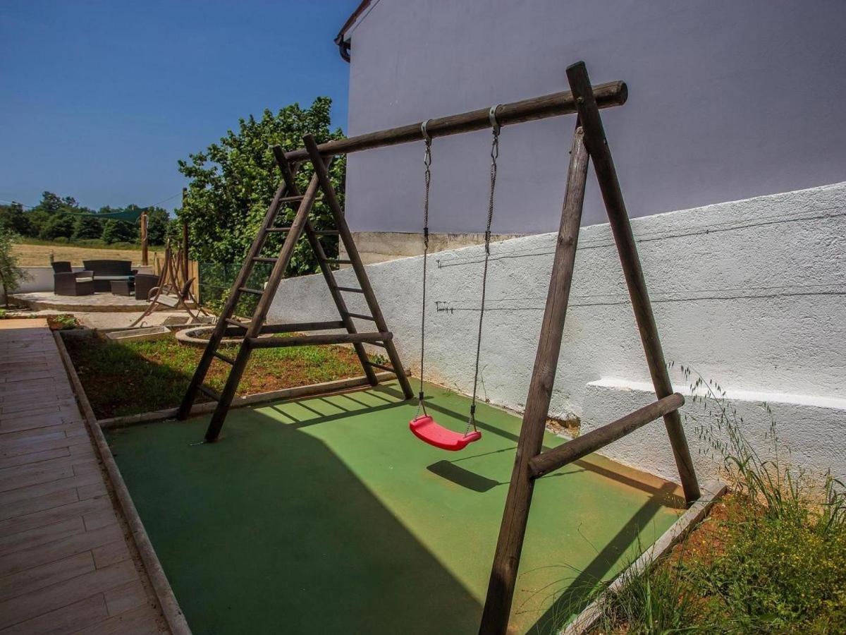 Holiday Home Tanja Pula Luaran gambar